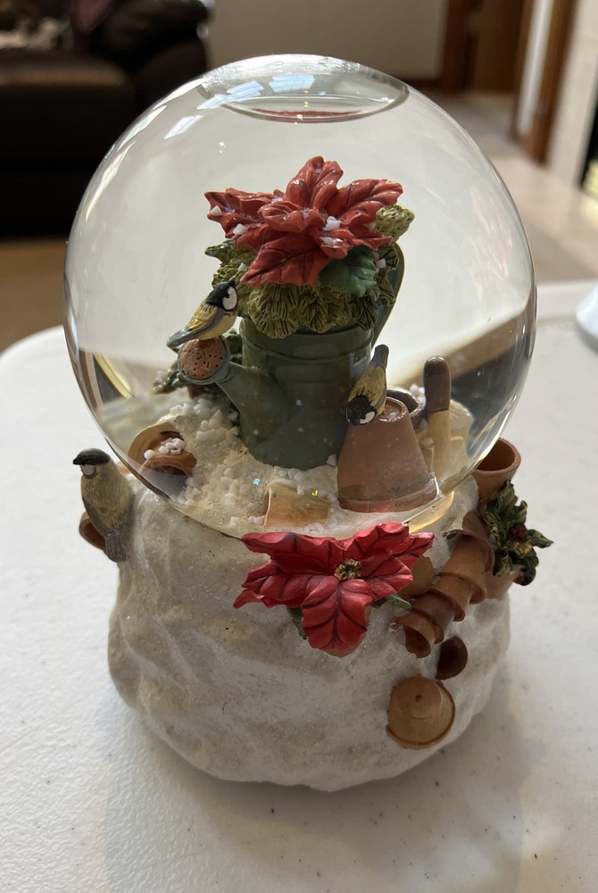 Hallmark Musical Christmas Snow Globe