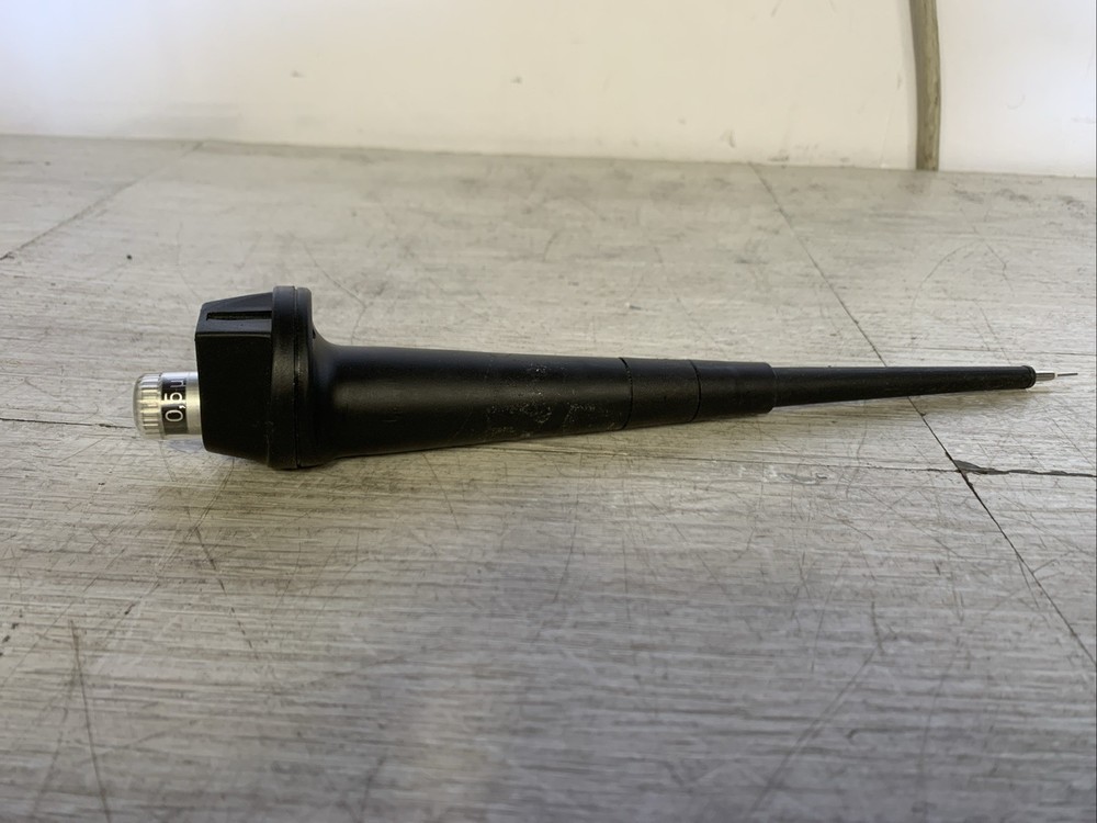 Eppendorf 4710 Single Channel Pipette 5-10uL