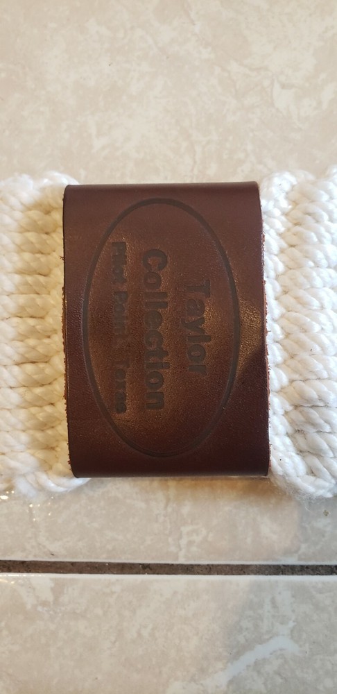 Mustang 27 Strand Cutter 28"