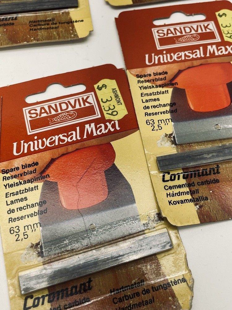 Sandvik Universal Maxi Replacement Blade Lot Of 21