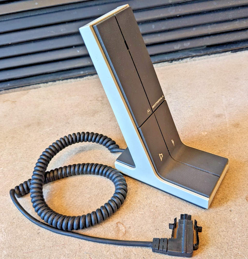 Motorola HMN1050D Desktop Microphone - Untested