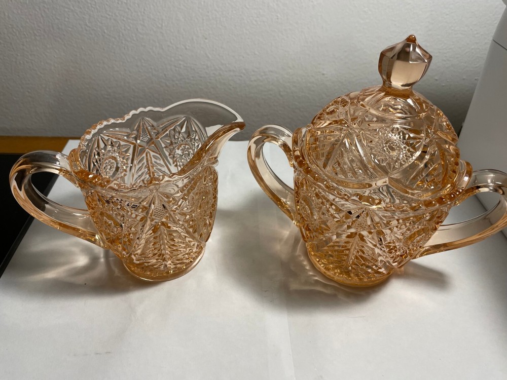 L. E. Smith Pink Glass Creamer & Sugar w/Lid Valtec Pattern Large