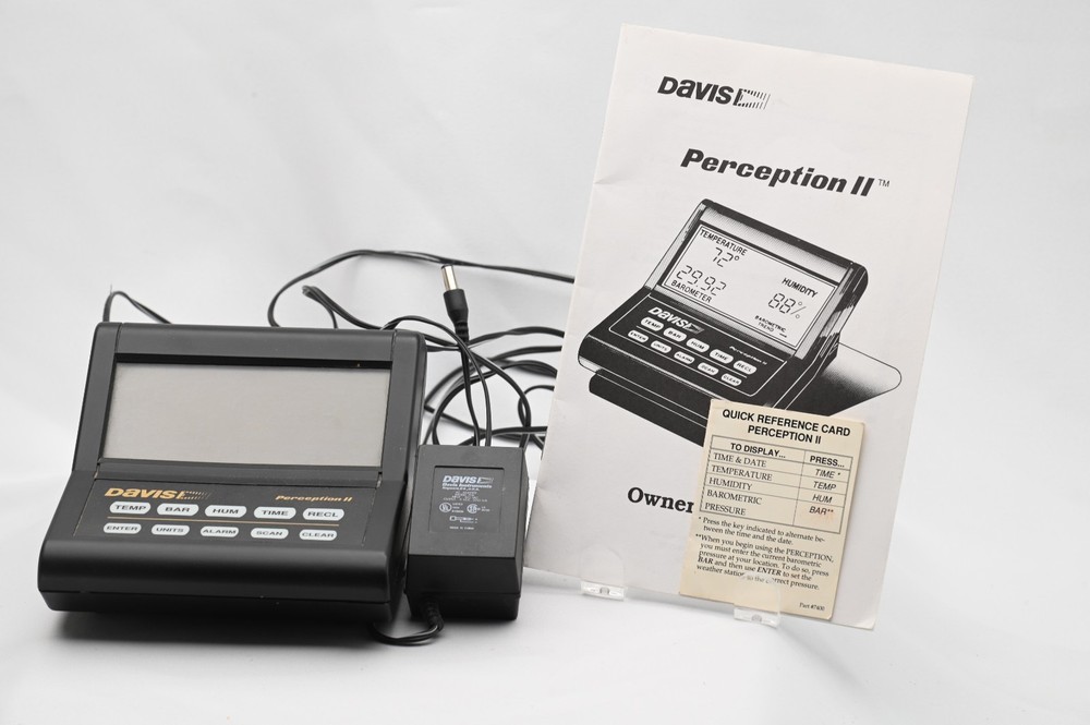 Davis Perception II 7400 Weather Station System Temp Barometer