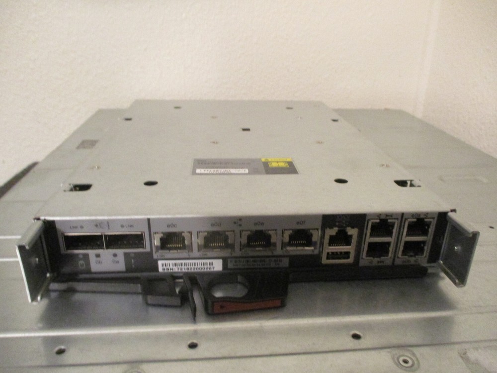 NetApp Controller Module for FAS2520 - 111-01323 storage arrays