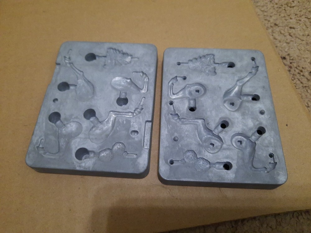 8 Complete Western World Injector Molds