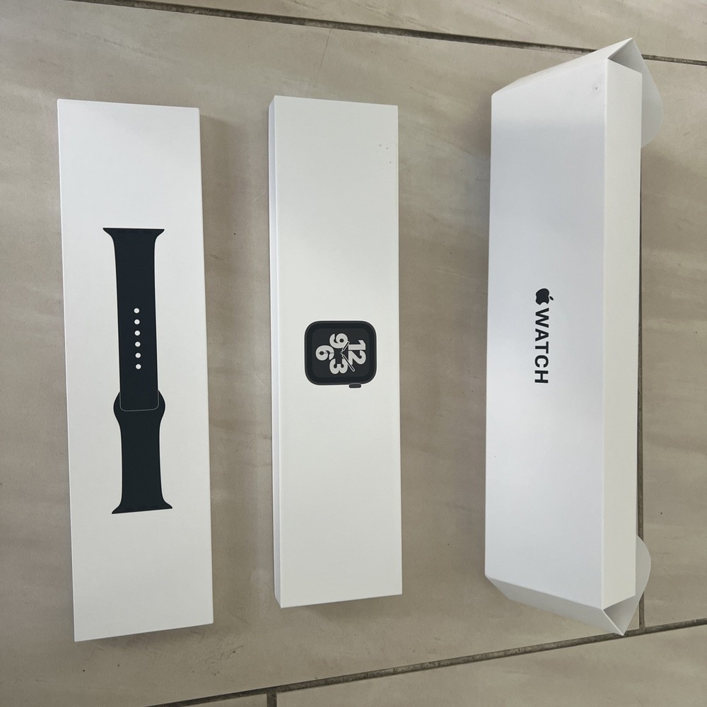 EMPTY BOX ONLY Apple Watch Space Gray Alu SE 44mm EMPTY BOX ONLY