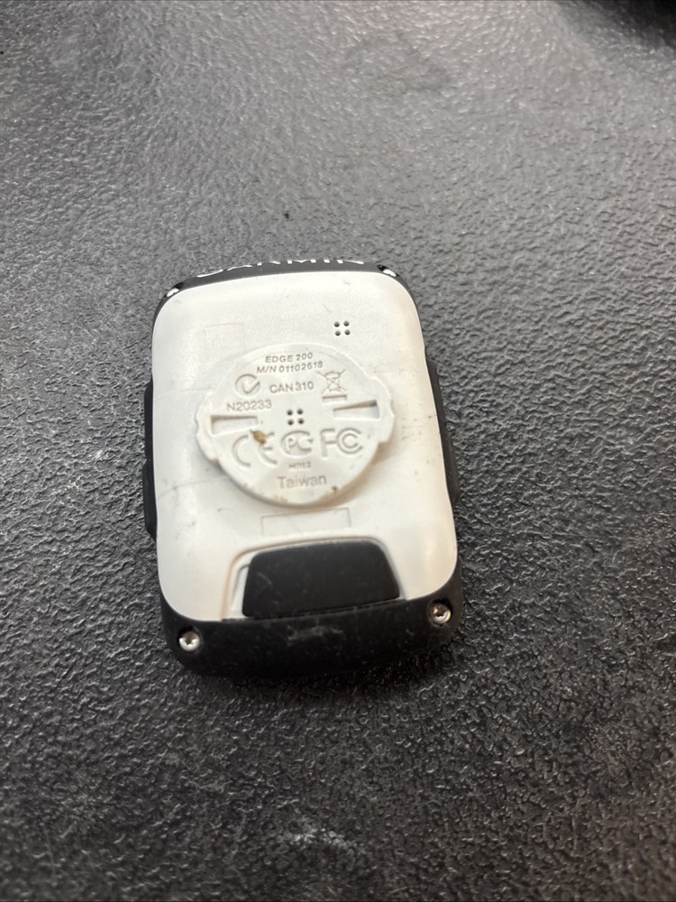 Dummy Garmin Edge 200 black