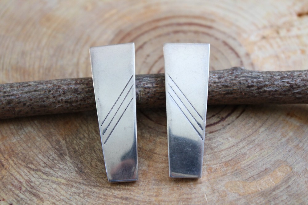Sterling Silver puffed Rectangle Earrings Navajo