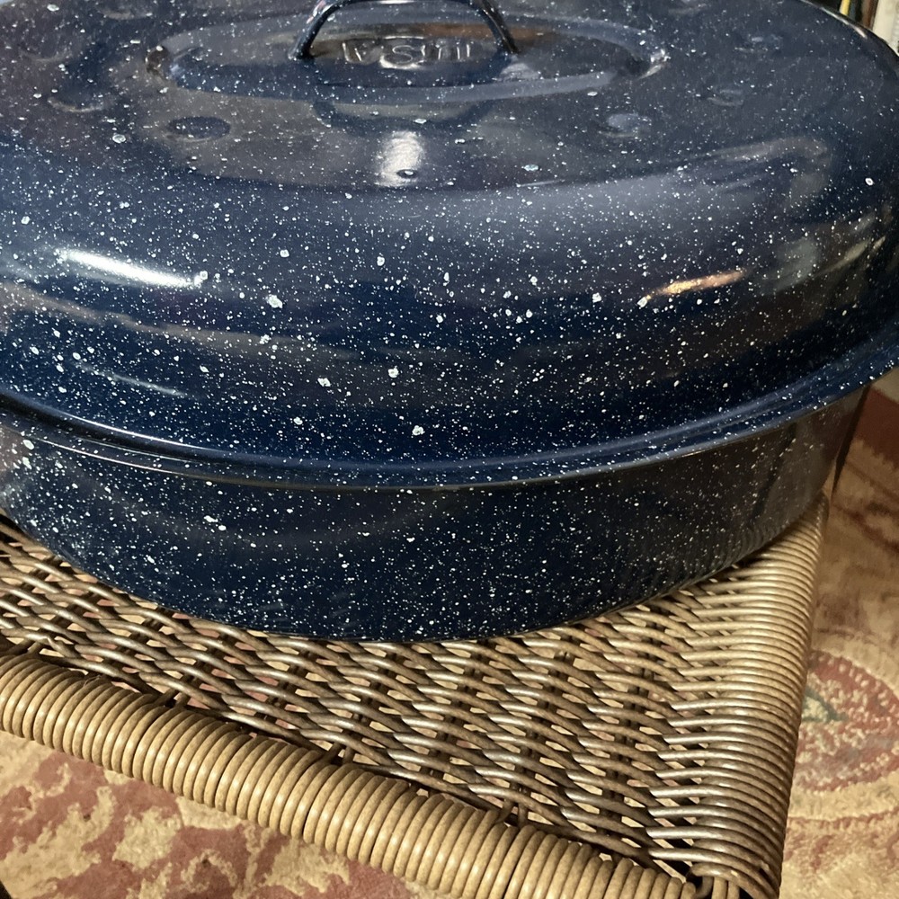 18” Blue Oven Roaster With Lid