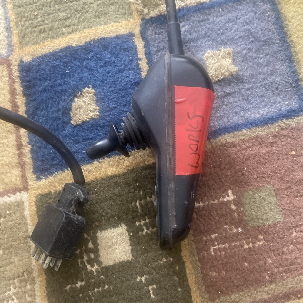 PG JOYSTICK TESTED WORKING D50473.02