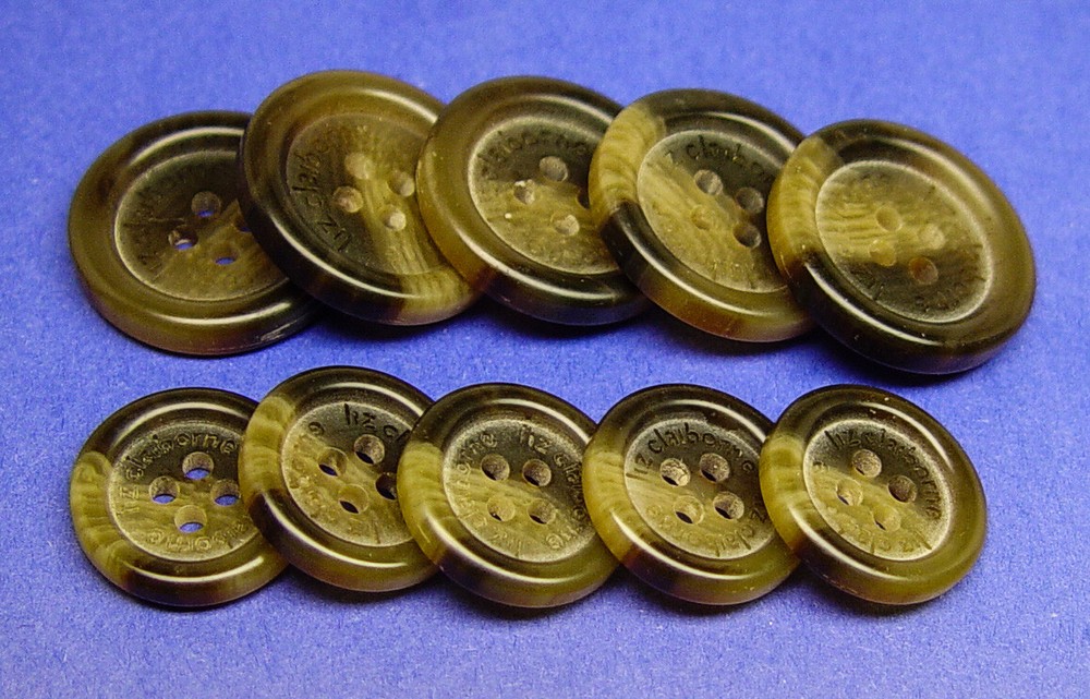LIZ CLAIBORNE REPLACEMENT BUTTONS PLASTIC INSCRIBED HORN EFFECT , GOOD CONDITION