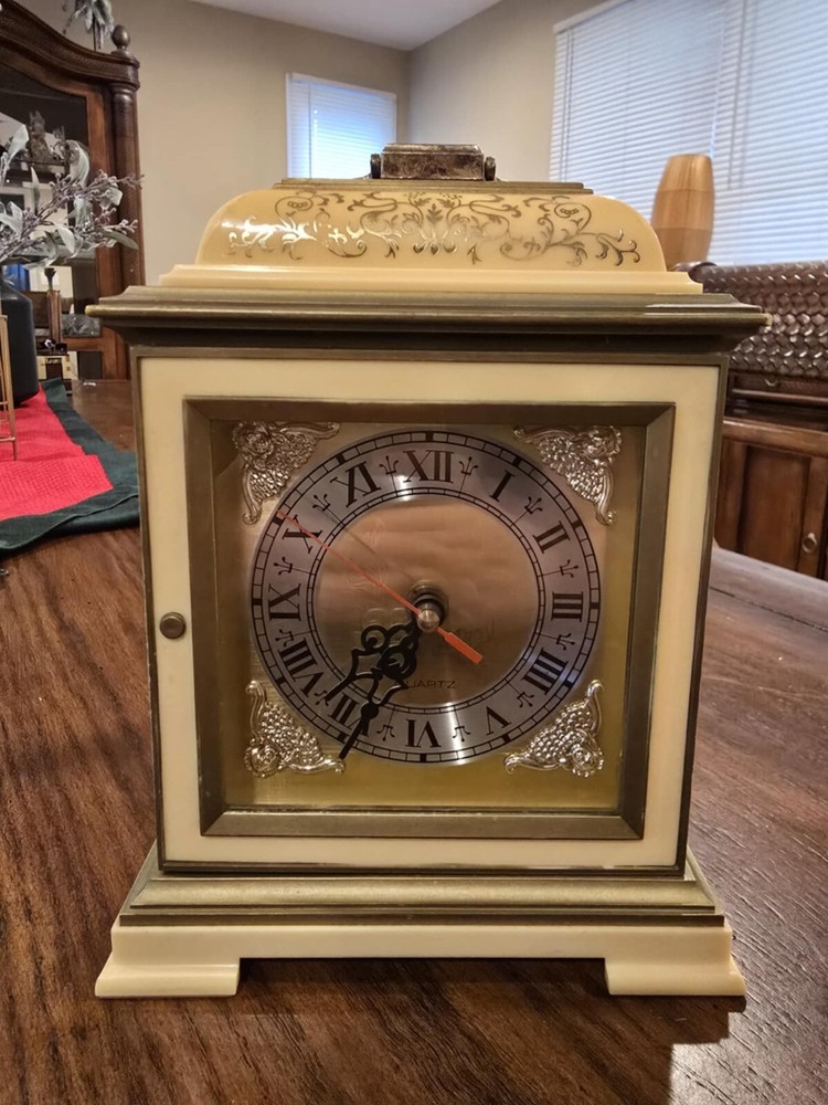 Vintage style mantel clock.