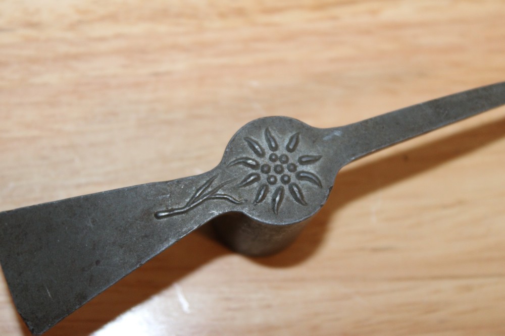 Vintage Small Trade Pick Axe Head