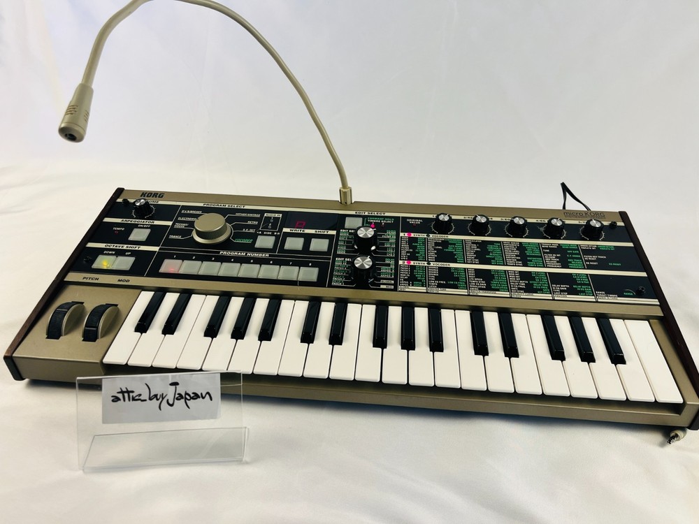 KORG microKORG Analog Modeling Synthesizer W/Adapter & Mic Set Working Tested