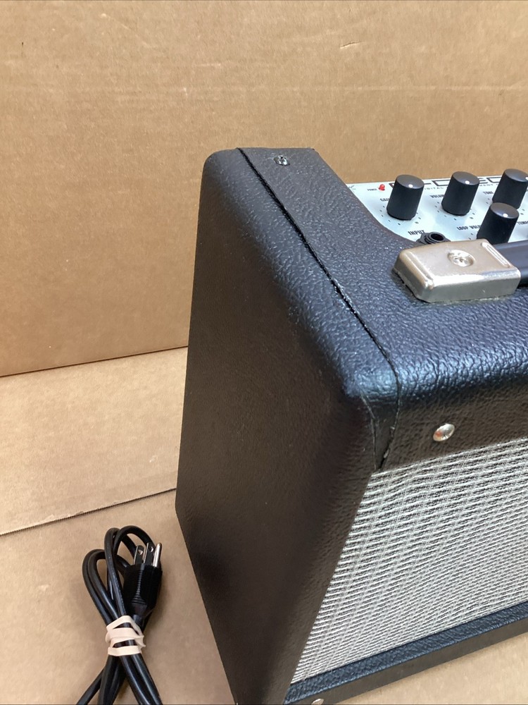 Fender G-Dec Junior Electric Guitar Amp Amplifier Type pr 718