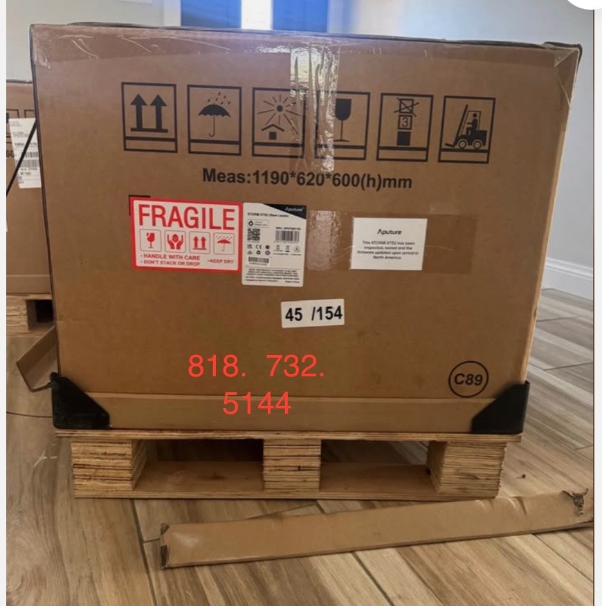 NEW Aputure storm xt52 . In box.