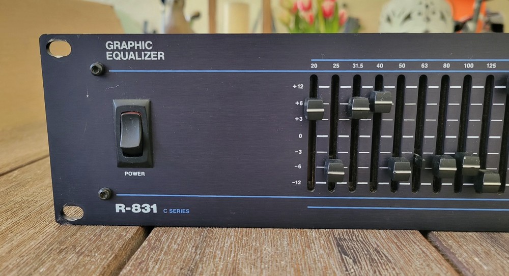 DOD Graphic Equalizer R-831 C Series