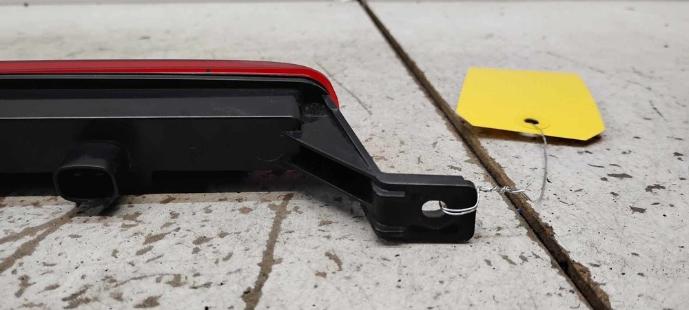 08 Chevy Equinox 3rd Brake Light 08