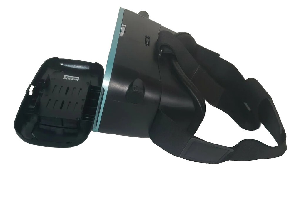 Utopia 360 Virtual Reality 3D Headset Bluetooth Controller For Smartphone Black