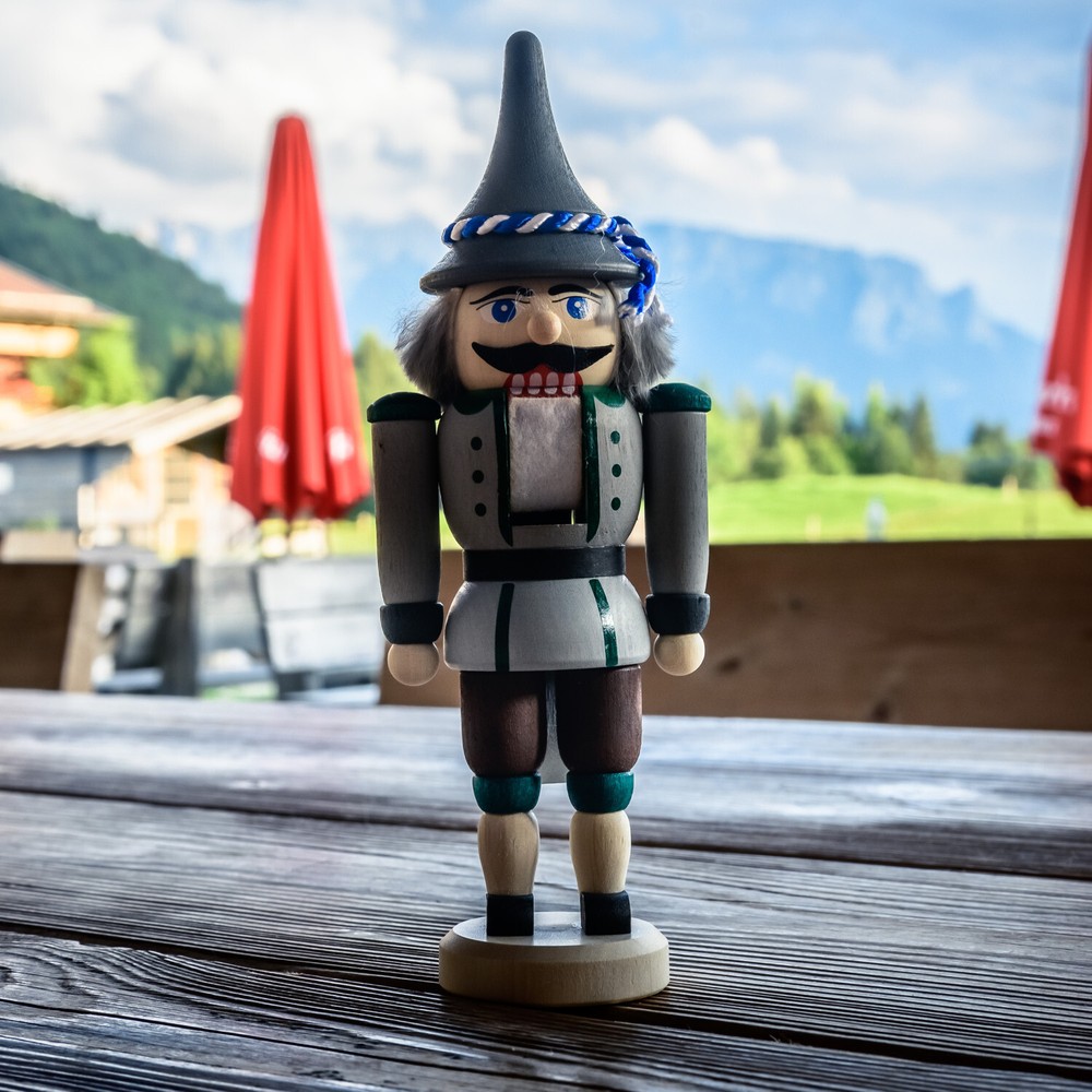 Miniature Bavarian German Nutcracker