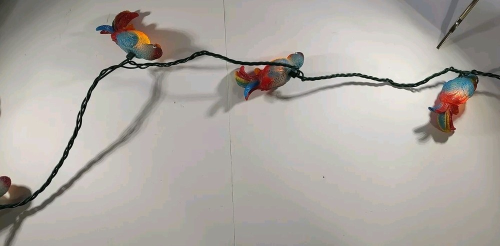 Patio String Lights: Parrot Shaped for indoor or Patio Lighting 6'