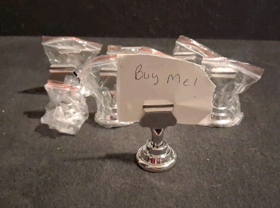 8 Placecard Holder Silver 1.75" Strong,sturdy