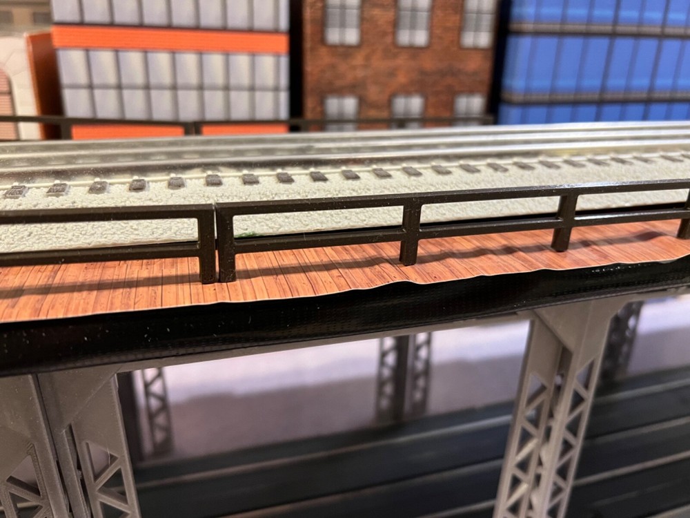 O Scale Railings for Platforms Fields and More - 6 Pieces Various Sizes