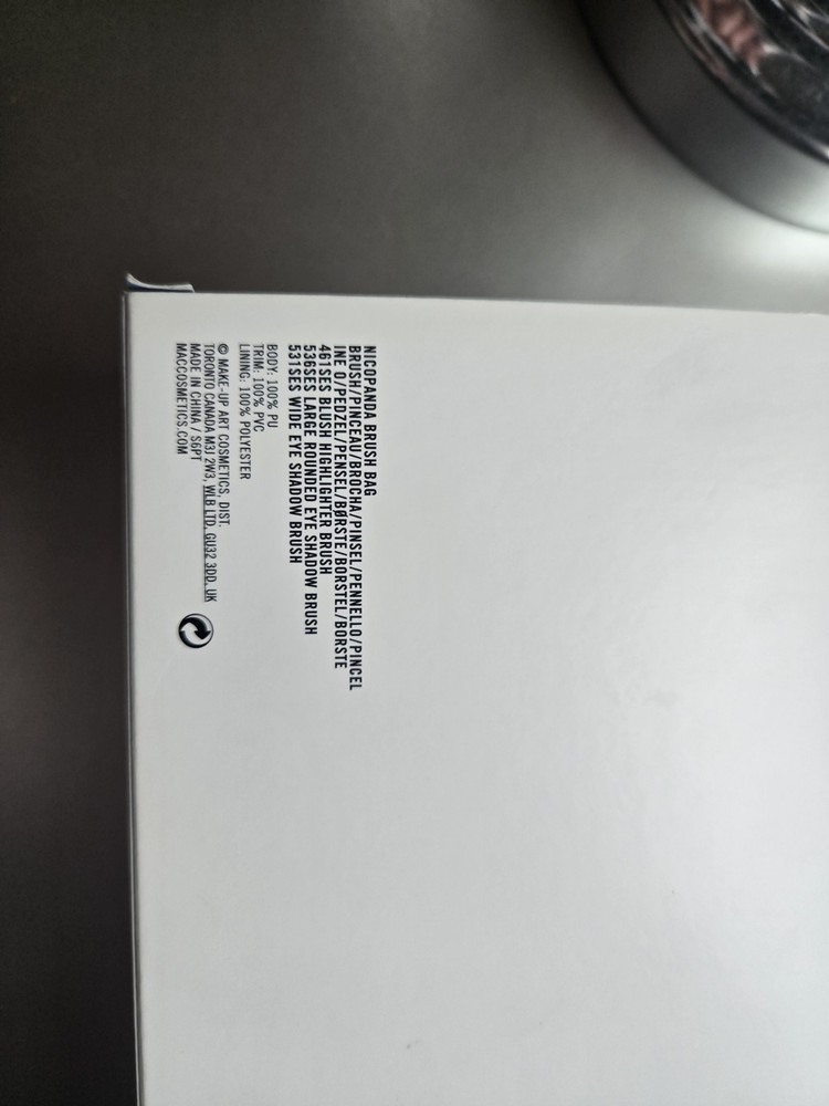 MAC NICO PANDA BRUSH SET