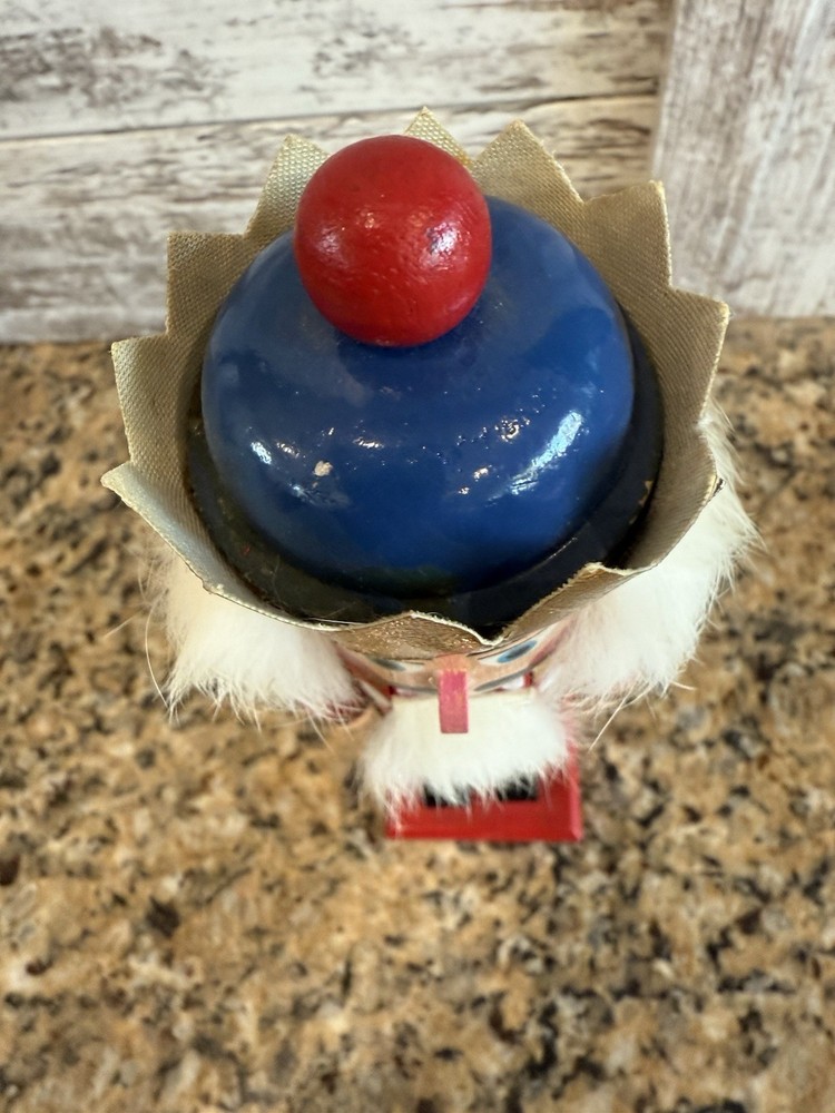 Vintage Silvestri Nutcracker 11”