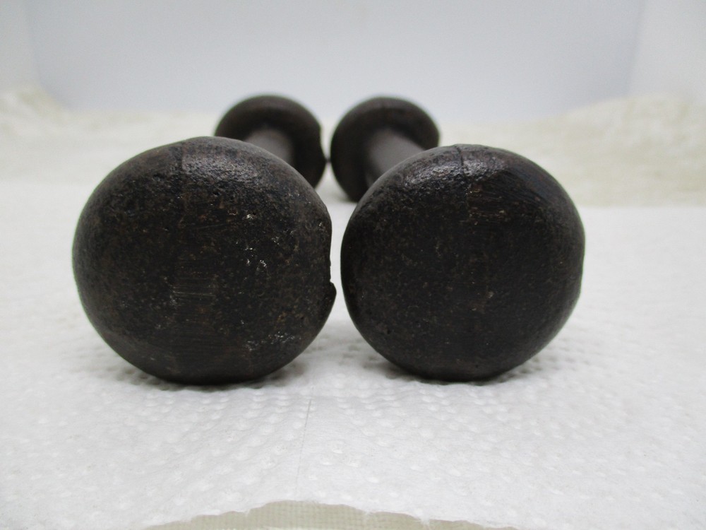 Two Vintage One-Pound Cast-Iron Hand Weights/Dumbbells