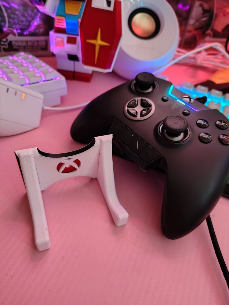 (4) Four Pack Xbox Controller Mount Wall