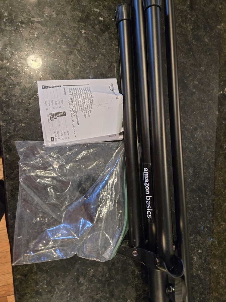 Amazon Basics Tripod Mic Stand With Boom. Good Condition