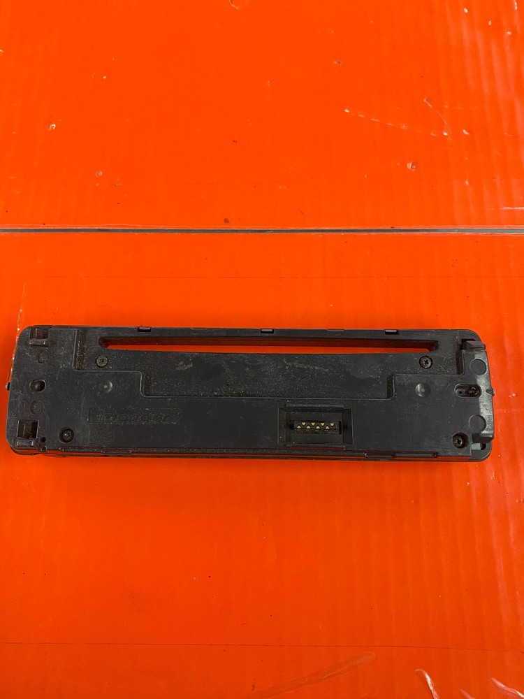 DEH-1600 faceplate