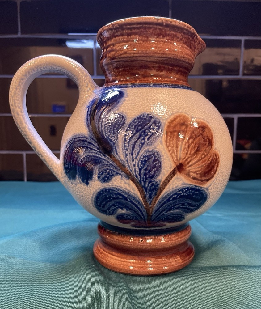 Vintage Knodgen Edel Keramik Pitcher