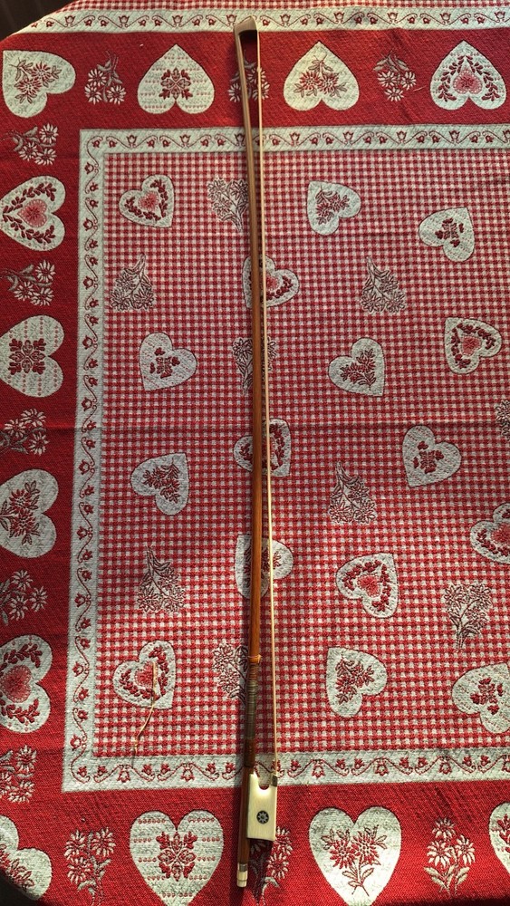 Antique violin bow 4/4