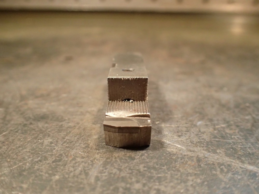2-1/2" Adjustable Boring Insert Carbide Cutter for 1/2" x 5/8" Tool Block: Used