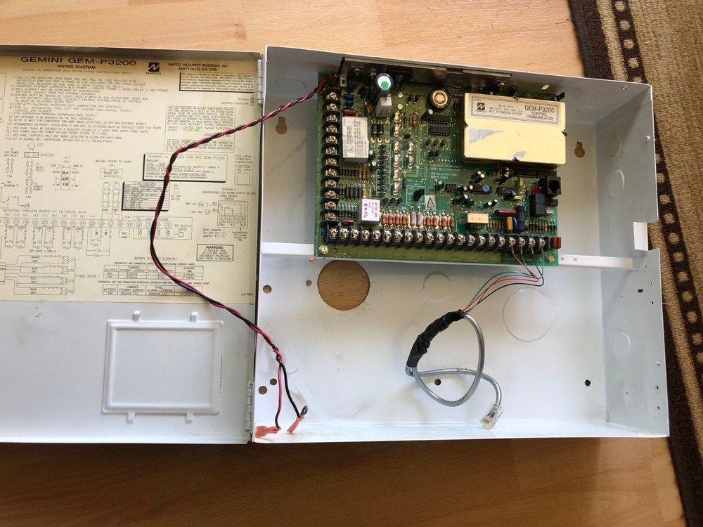Napco Gemini GEM-P3200 Control Communicator Circuit Board Communicator w/ Power