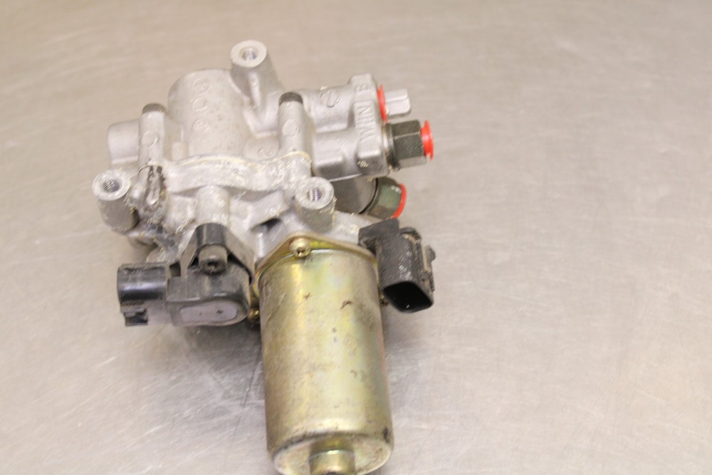 02-05 INTERCEPTOR 800 VFR800 ABS PUMP UNIT MODULE FRONT