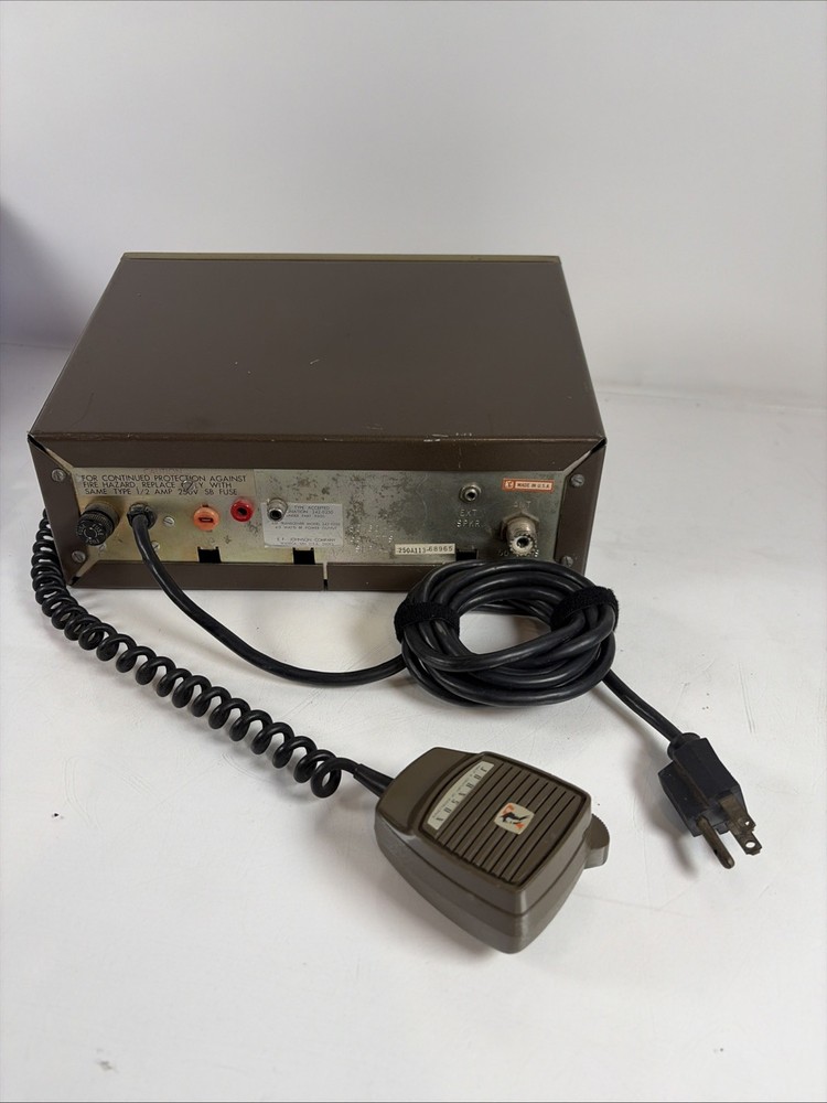 Vintage Johnson Messenger 250 Solid State CB Radio