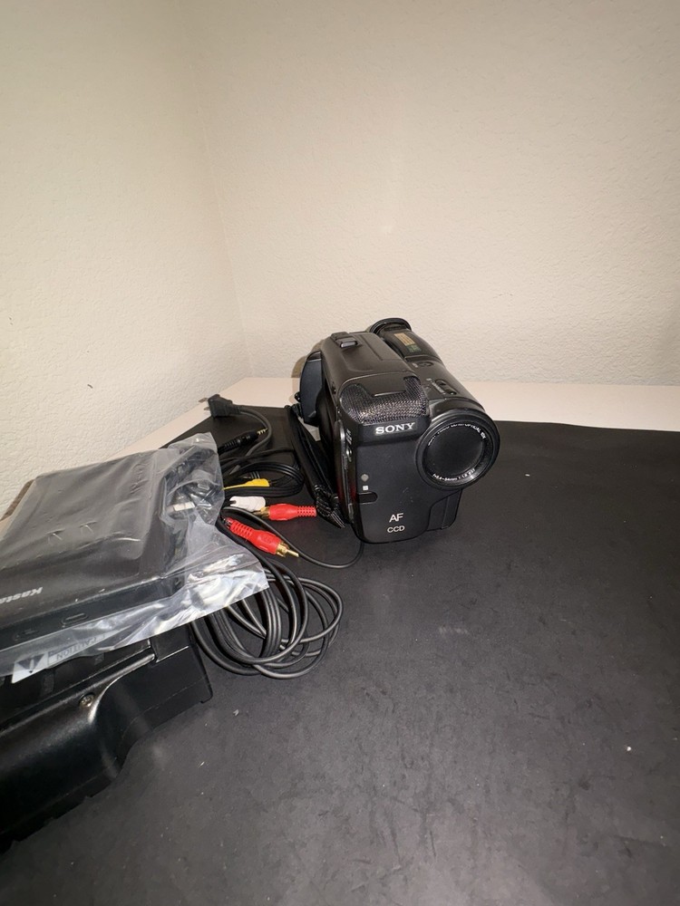 Sony CCD TR70