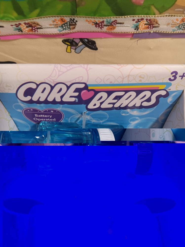 NEW IN BOX CARE BEARS AUTOMATIC BUBBLE BLOWER W/ SOLUTION GRUMPY BEAR 8.25"...