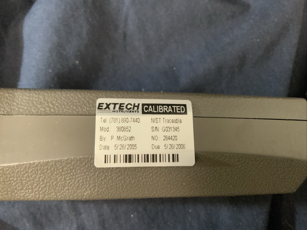 Extech Instruments AC/DC Mini Clamp Meter 380652 & Case