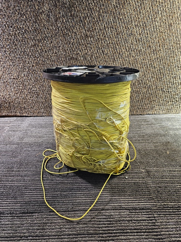 Polyester Stringline Cord with Kevlar Core 5000 foot Spool 1/8″ Diamond Braid