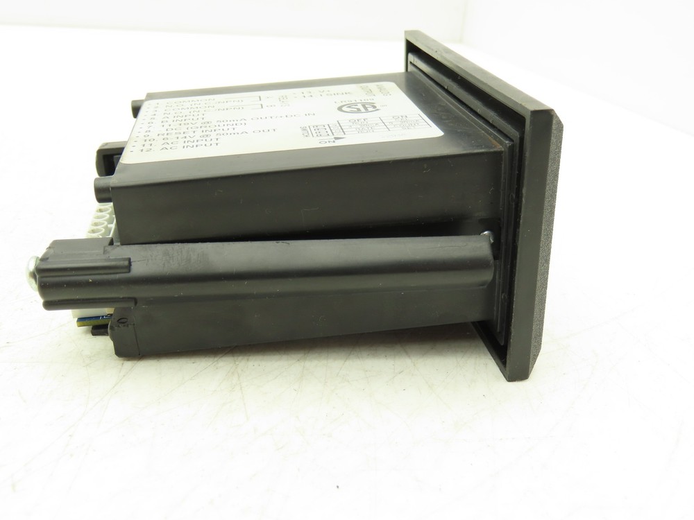 Omega DP-F75 Rate Meter Batch Control Totalizer 6 Digit Panel Meter 110V *READ*