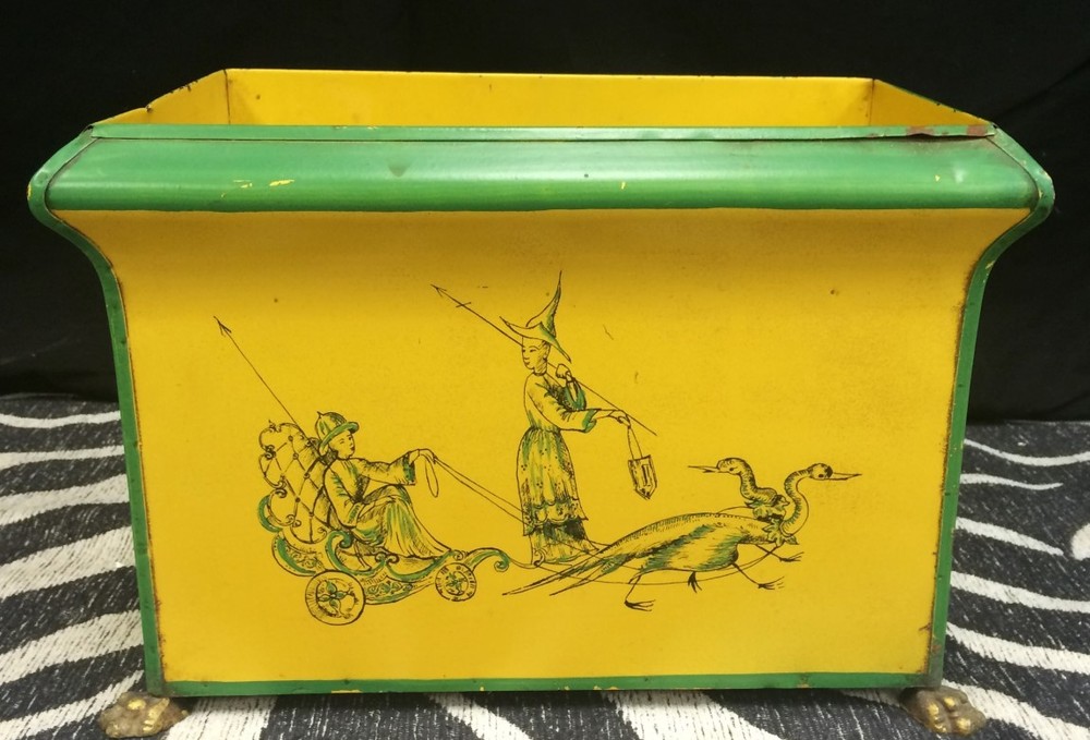 "Chinoiserie Tole Cachepot"