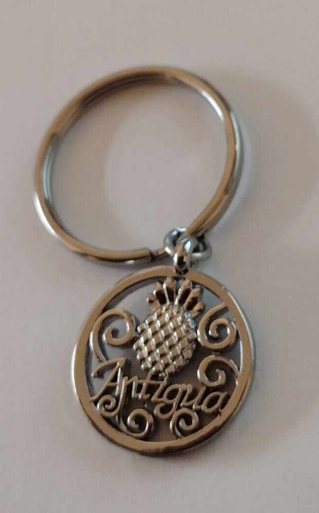ARTIGUA Small Silvertone Charm Keyring