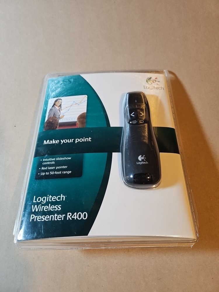 LOGITECH R400 Professional Wireless Presenter w/Red Laser Pointer NEW