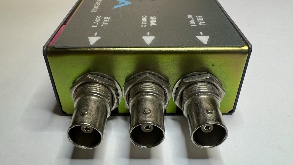 AJA D5D NTSC/PAL to SERIAL DECODER