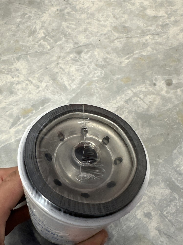 Donaldson P553004 Fuel Filter, Spin-On