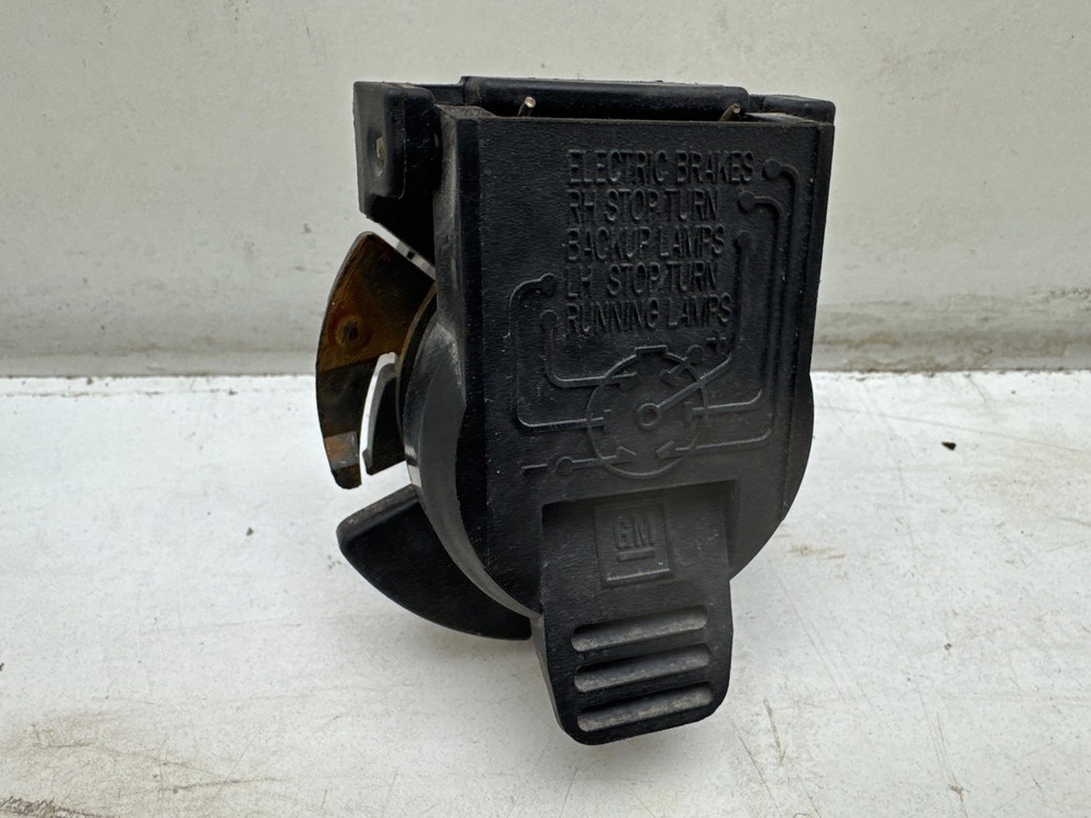 Tow Trailer Plugin GMC YUKON 16